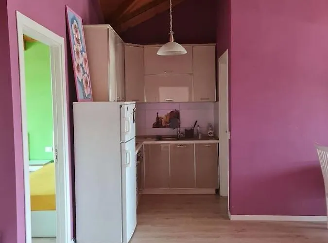 Penthahouse Shallvare * Tirana