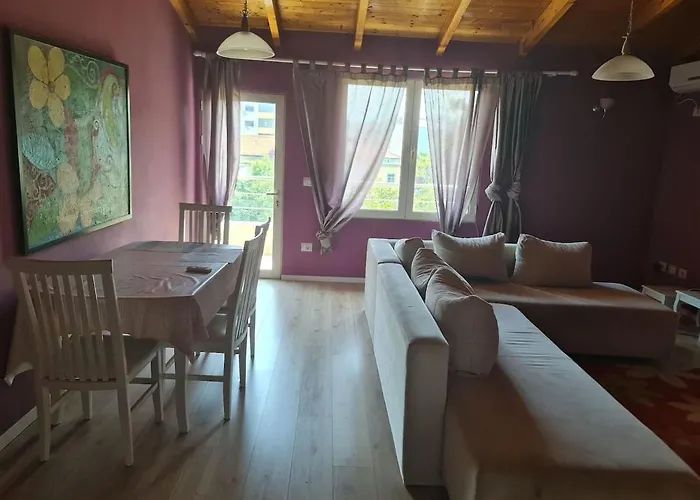 Penthahouse Shallvare * Tirana