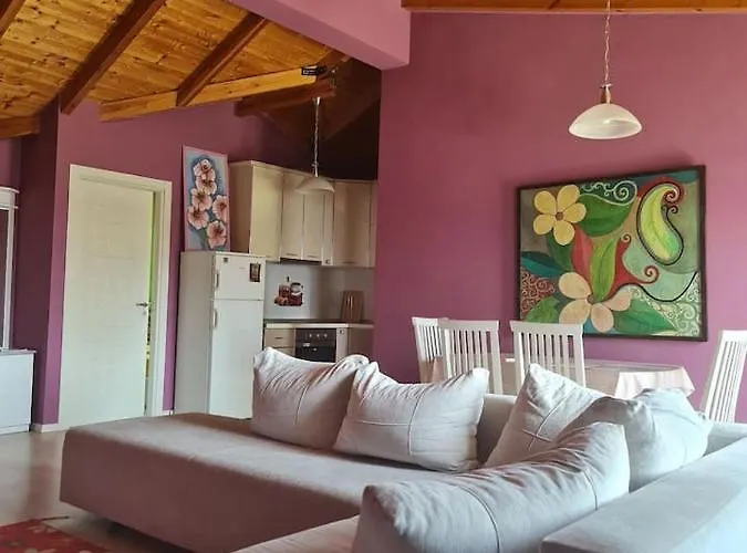 Penthahouse Shallvare *